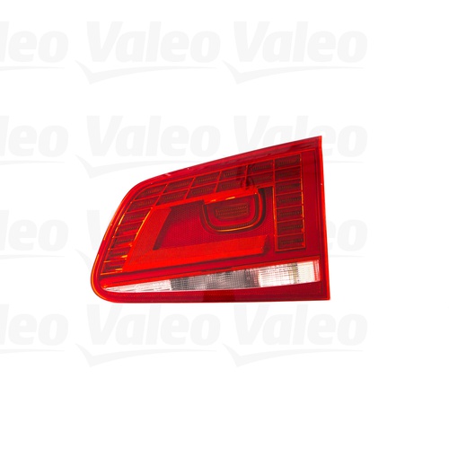 Valeo Right Inner Tail Light Assembly 7P6945308 44609