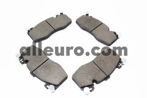 BMW X6 Bosch Front Disc Brake Pad Set 34117852969