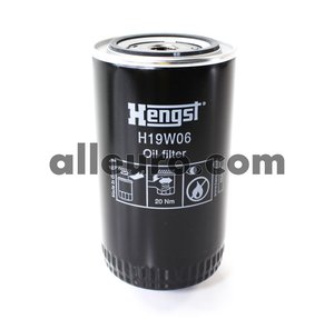 Hengst Engine Oil Filter 074115561
